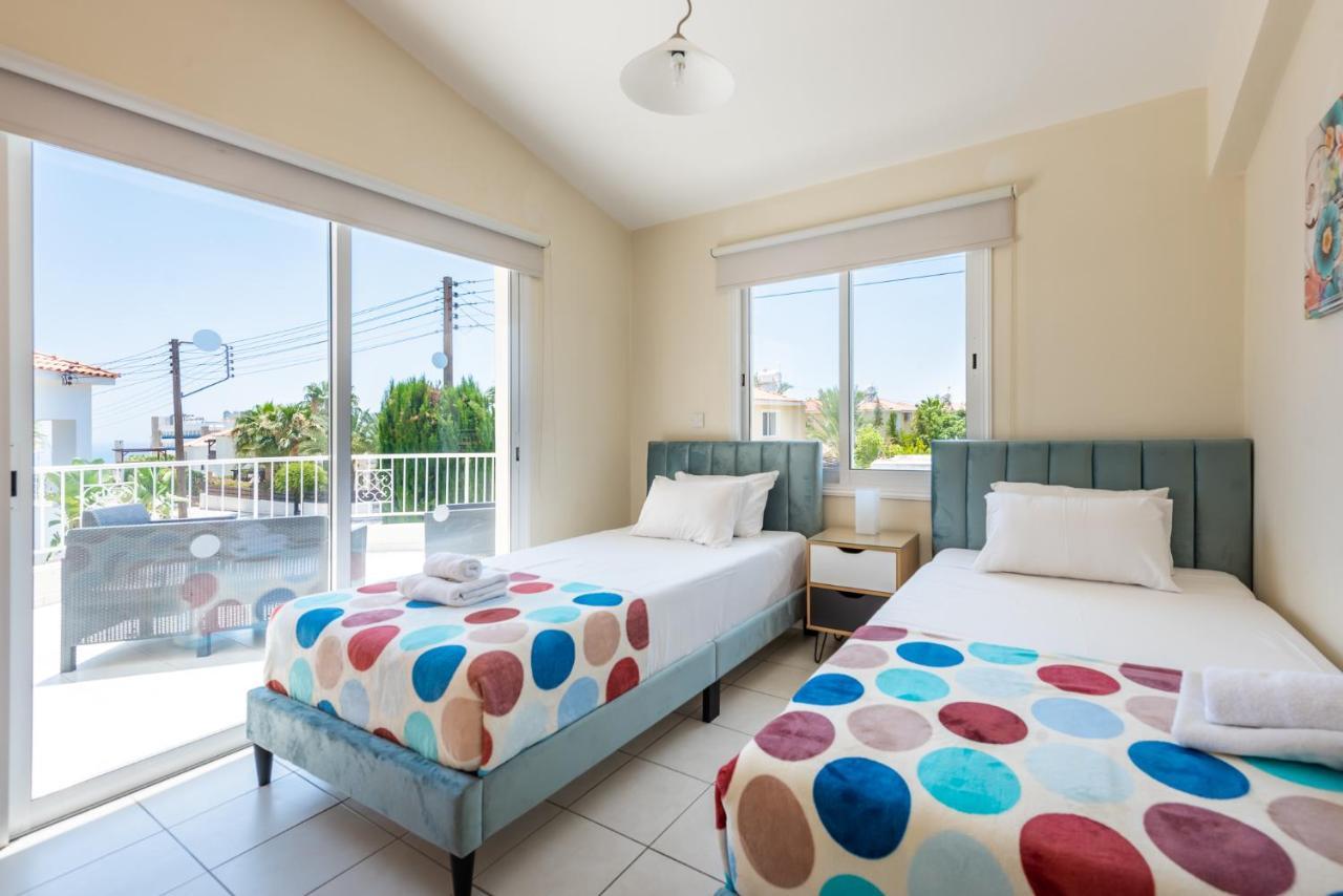 Villa Oasis By Ezoria Villas Coral Bay Extérieur photo